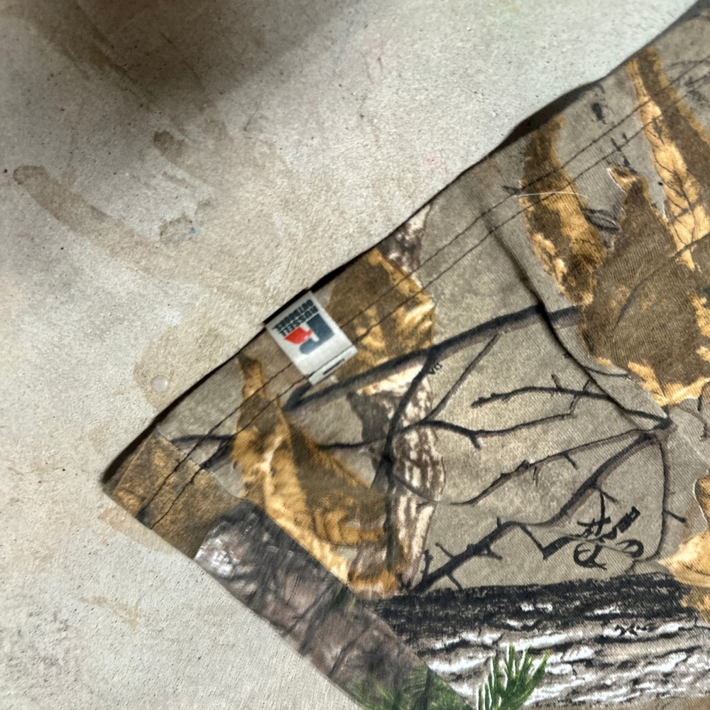 Russell Outdoors Womens XL RealTree Camo‎ V Neck T Shirt Hunting Top - Picture 2 of 7
